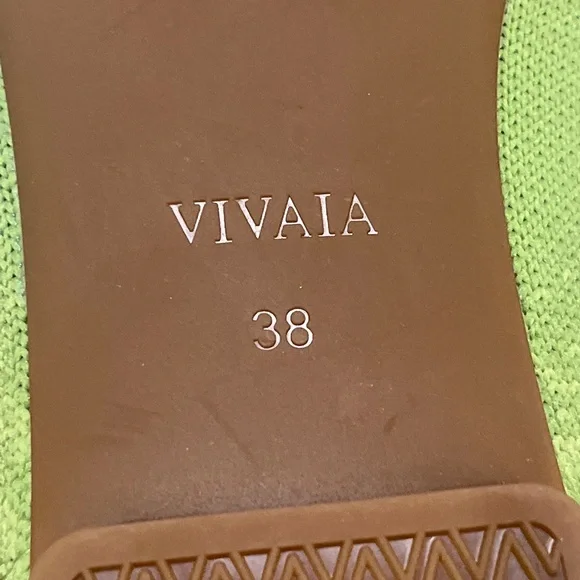 Vivaia Square-Toe Knit Mary Jane Flats Buckle Strap Green Size 8 EUR38 NWOT - Picture 9 of 9